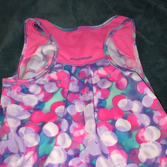A girls tank top - Picture 2 of 2
